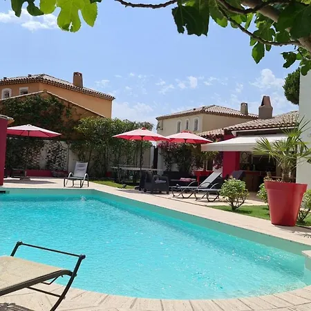 빌라 Ste Maxime 5 Etoiles Piscine Chauffee Et Jacuzzi