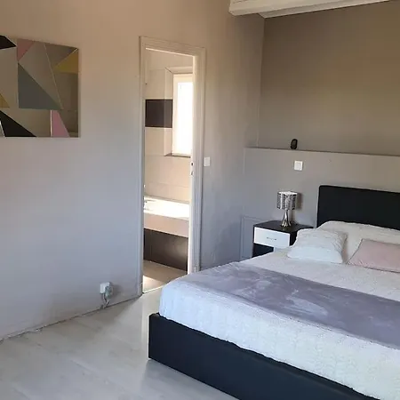Ste Maxime 5 Etoiles Piscine Chauffee Et Jacuzzi Vila Sainte-Maxime
