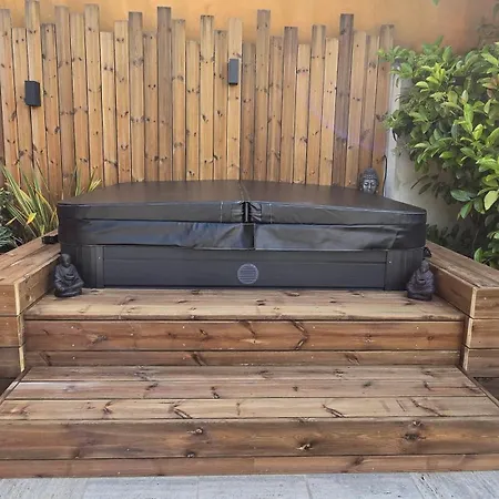 빌라 Ste Maxime 5 Etoiles Piscine Chauffee Et Jacuzzi 생트막시메