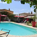 Villa Ste Maxime 5 Etoiles Piscine Chauffée Et Jacuzzi