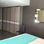 Ste Maxime 5 Etoiles Piscine Chauffée Et Jacuzzi * Sainte-Maxime