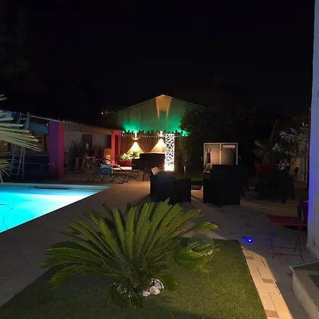 Ste Maxime 5 Etoiles Piscine Chauffee Et Jacuzzi * Sainte-Maxime
