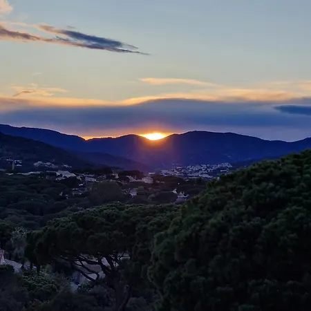 Ste Maxime 5 Etoiles Piscine Chauffee Et Jacuzzi Villa *