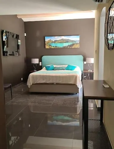 Ste Maxime 5 Etoiles Piscine Chauffée Et Jacuzzi Villa Sainte-Maxime