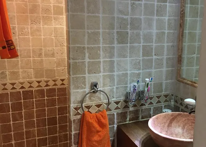 Ste Maxime 5 Etoiles Piscine Chauffee Et Jacuzzi Villa