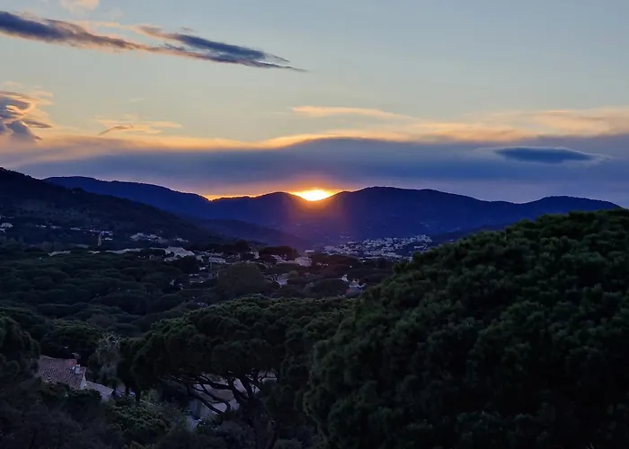 Ste Maxime 5 Etoiles Piscine Chauffée Et Jacuzzi Villa *